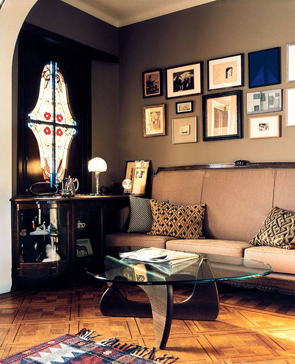 COFFEE TABLE
