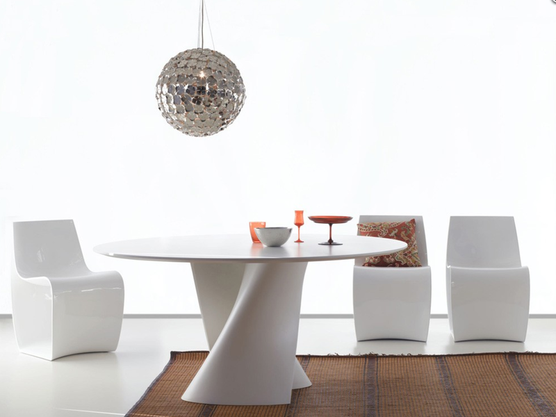table ronde en verre à Annecy
