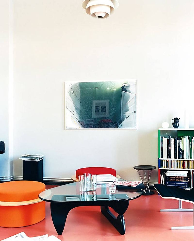 COFFEE TABLE