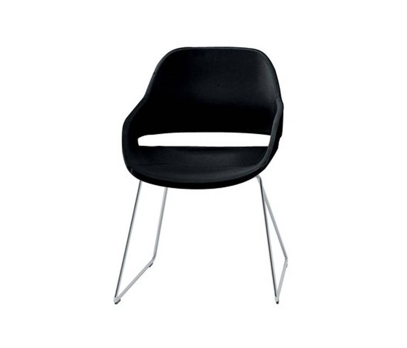 EVA fauteuil d'Ora Ito édité par Zanotta