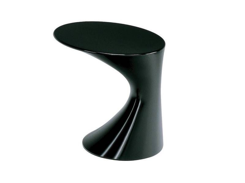 Table d’appoint design TOD à Lyon – Praticité et style pour votre salon